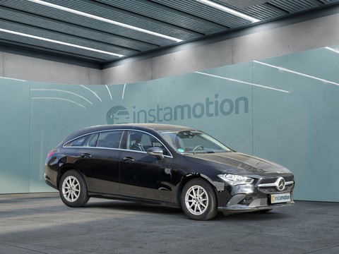Mercedes-Benz CLA 200 Shooting Brake Entry