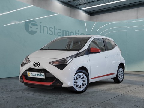 Toyota Aygo 1.0 x-play connect