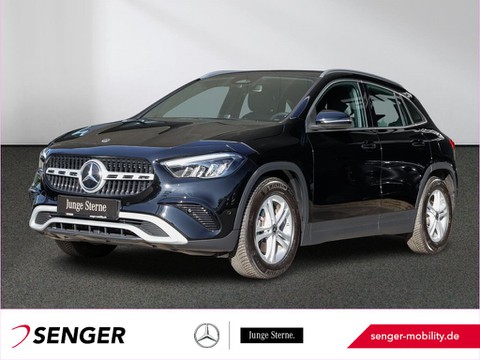 Mercedes-Benz GLA 200 MBUX