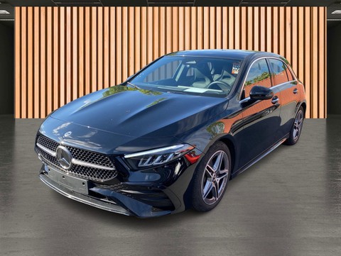 Mercedes-Benz A 200 AMG Line Ambiente
