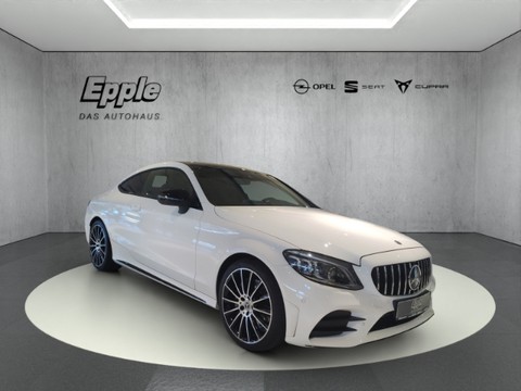 Mercedes-Benz C 300 AMG-Line Sport Komfort Parkpaket Panodach