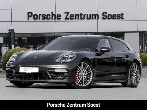 Porsche Panamera GTS Sport Turismo 21