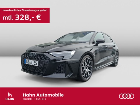 Audi RS3 Sportback - Navigationspaket - - Designpaket grün plus