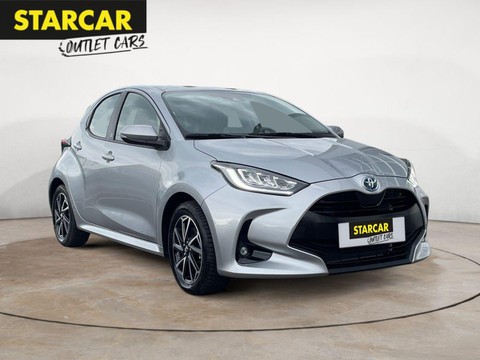 Toyota Yaris HYBRID TEAM DEUTSCHLAND COMFORT-PAKET