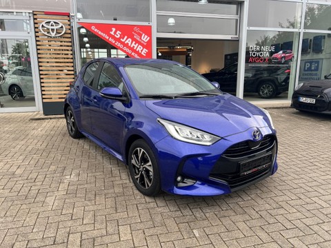 Toyota Yaris Hybrid Teamplayer WINTER