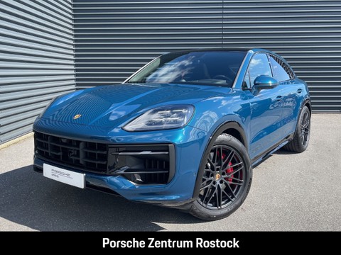 Porsche Cayenne GTS Coupe Beifahrerdisplay Aktive Spurführung