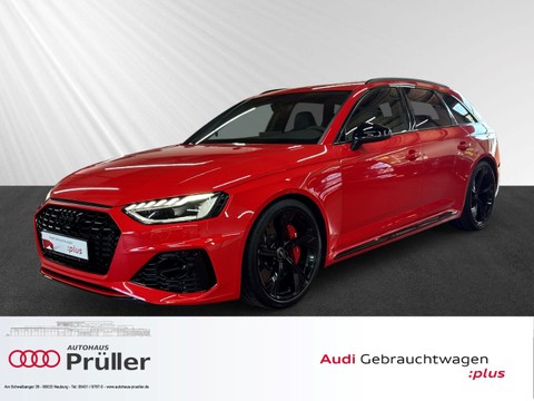 Audi RS4 Avant qu tiptro