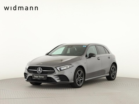Mercedes-Benz A 250 e AMG Night