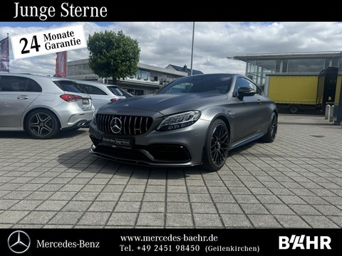 Mercedes-Benz C 63 AMG Mercedes S Coupé DriverŽs Burmester3D