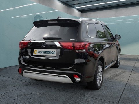 Mitsubishi Outlander Top °