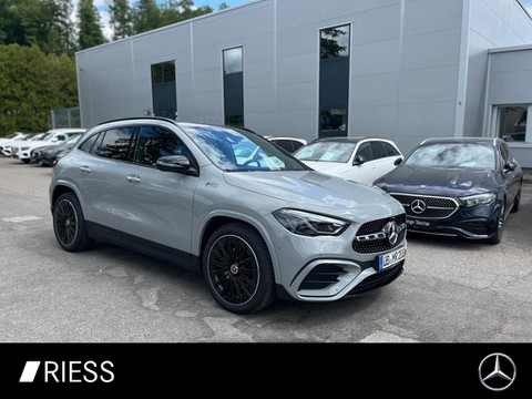 Mercedes-Benz GLA 220 AMG °