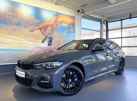BMW 330 e Tour M SPORT Shadow LIVEprof HIFI