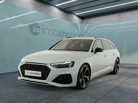 Audi RS4 Avant&O