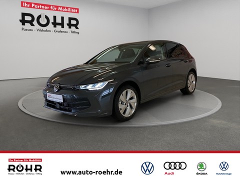 Volkswagen Golf 1.5 TSI VIII People Edition ( 11 2027 FrontAssist )