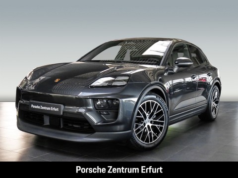 Porsche Macan 4 Apple