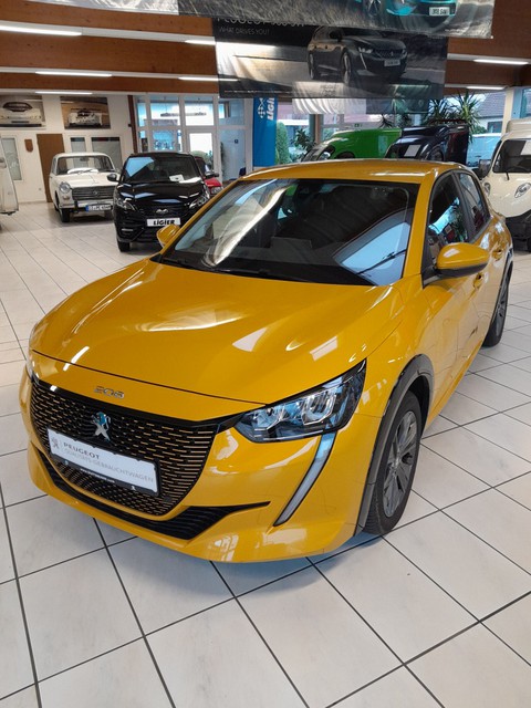 Peugeot 208 e Active Pack 136