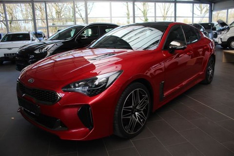 Kia Stinger 3.3 T-GDI GT