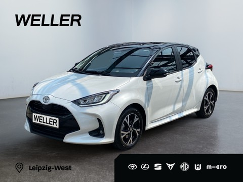 Toyota Yaris 1.5 Hybrid 116 BLACK&WHITE
