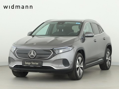 Mercedes-Benz EQA 300 Lenkradhz el Heck