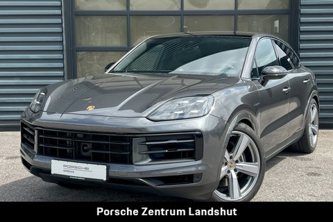 Porsche Cayenne E-Hybrid Coupe | Hinterachslenkung |