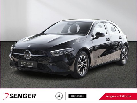 Mercedes-Benz A 180 MBUX