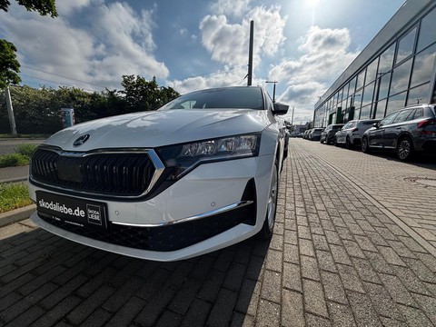 Skoda Octavia 2.0 TDI COMBI SELECTION VERFÃGBAR