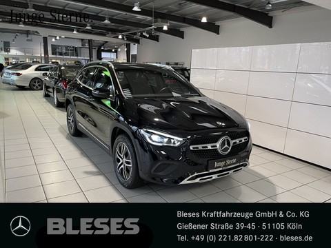 Mercedes-Benz GLA 250 e Progressive MULTI AMBI