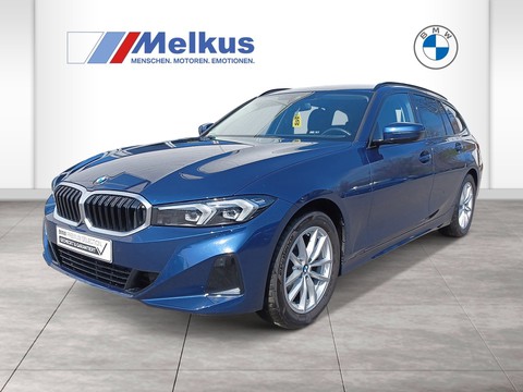 BMW 318 i Driving Spurwechselwarnung