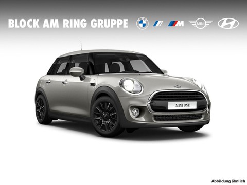 MINI One Blackyard