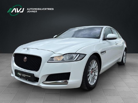 Jaguar XF undefined