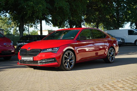 Skoda Superb 1.5 TSI SPORTLINE ANHÃNGERKUPPLUNGuvm