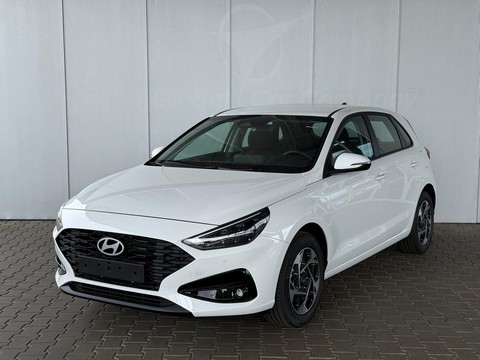Hyundai i30 1.5 GO DPI Sitz Lenkradh Alu16 V &H m