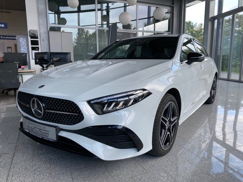 Mercedes-Benz A 250 e AMG Line MBUX