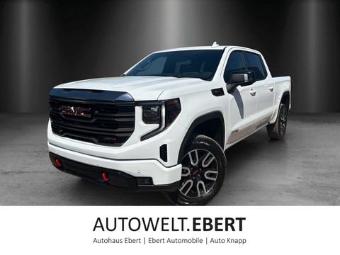 GMC Sierra 1500 AT4 Crew Cab Short Bed