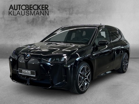 BMW iX xDrive45 M Sport LMR 22 Digitales