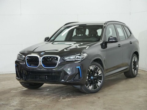 BMW iX3 Impressive M-Sport H&K