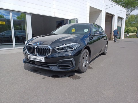 BMW 116 i Hatch Advantage