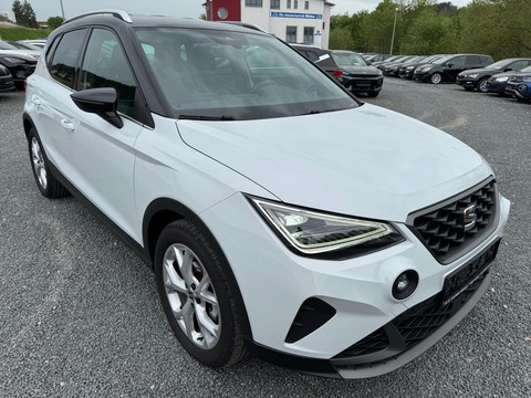 Seat Arona 1.0 TSI FR PDCHI LIGHT FRONT LANE