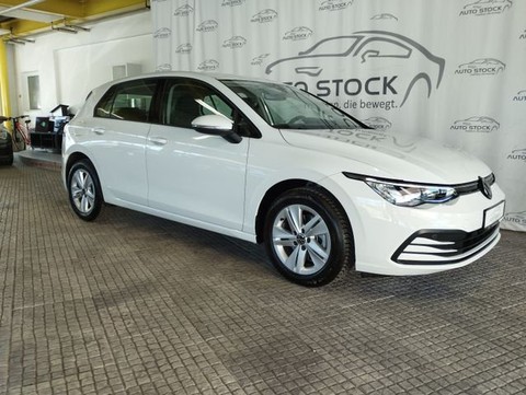 Volkswagen Golf 1.5 TSI Life Life